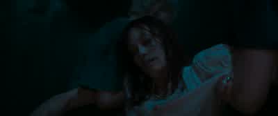 Mom! Bridget, take her back inside. Now! - Evil Dead Rise