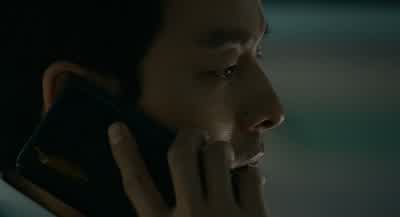Mom? Dad. Dad! Is granny okay? - Train to Busan