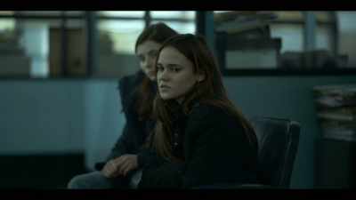 - Mom, I don't feel so good.
- Just a second. - Lost Girls