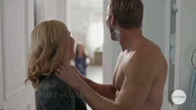 - Mom? I gotta go. - Killer Grandma