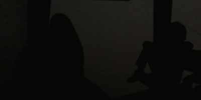 Mom, I'm scared of the dark. - Blink