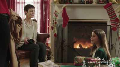 Mom, it's time for presents.
Sit down. - Last Vermont Christmas