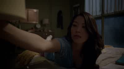 Mom, my lamp's dead. - Teen Wolf