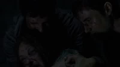 Alex: Mom! - The Walking Dead