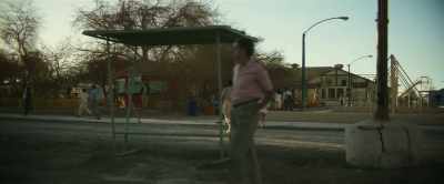 Mom! Mom, please don't go! Mom! - The Movie Teller
