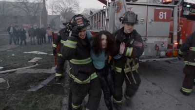- Mom.
- Oh! - Chicago Fire