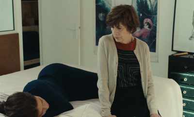Mom, please, I need quiet
and some kindness. - Passages