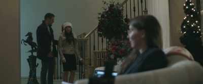 - Mom, please.
- Sorry, was that rude? - The Nights Before Christmas
