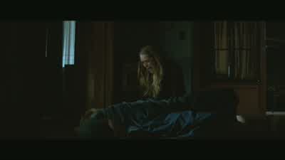 Mom! I'm here, bud. I got you. - Lights Out