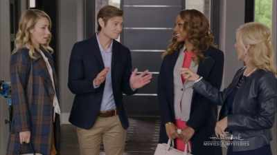 Mom- - Morning Show Mysteries: A Murder in Mind