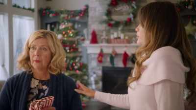 Mom, step away
from the cookie pan. - A Sweet Christmas Romance