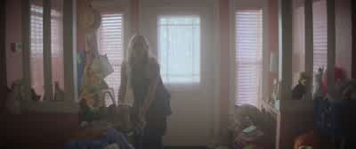 Mom, they're here. - The Act