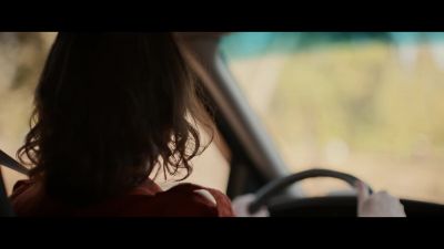Mom, why are we
all the way out here? - Yellowjackets