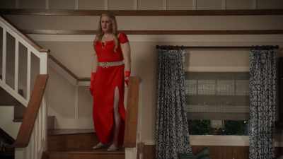 Mom, would you please
help me with my girdle? - The Guest Book