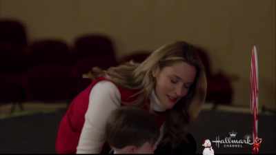 Mommy!
Hey! - Christmas Wishes & Mistletoe Kisses