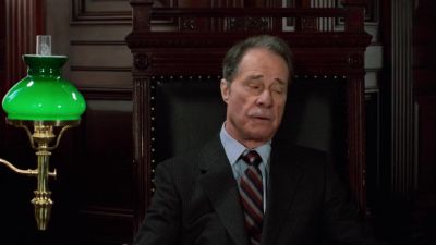 Money isn't everything - Trading Places