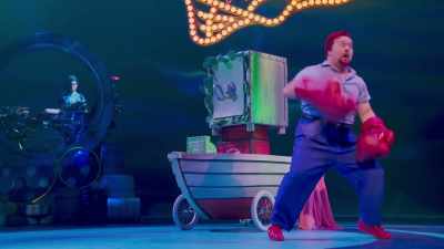 ♪ Money money make a toast to... - The SpongeBob Musical: Live on Stage!