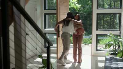 - Monica was a single mother - Fighting to Be Me: The Dwen Curry Story