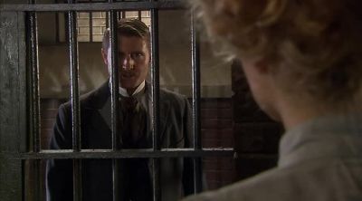 Monique! I knew it. - Murdoch Mysteries