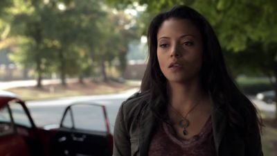 Monique. - The Vampire Diaries