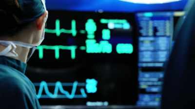 [ Monitor beeping rapidly ] - The Good Doctor