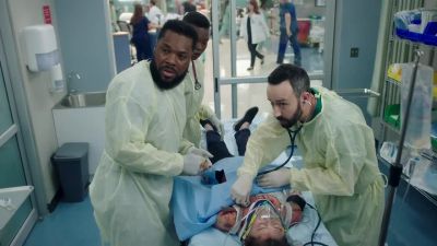 (monitor beeping) - The Resident