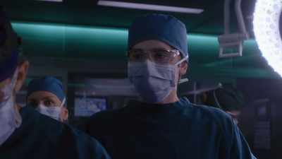 [ Monitor beeps ] - The Good Doctor