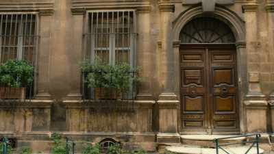 Monsieur D'Arras, - Murder in Provence
