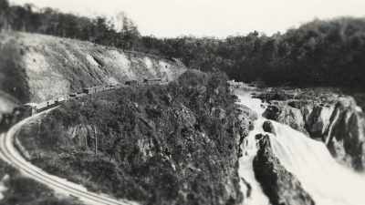 Monsoon season, mudslides
and multiple route changes - Secrets of the Railways