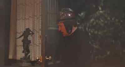 Montag!
Get out of there! - Fahrenheit 451