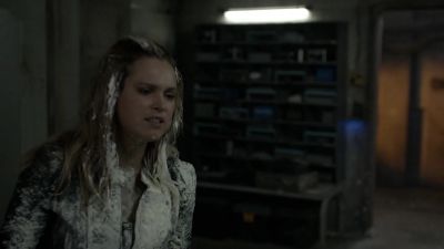 - Monty, it--
- don't. - The 100