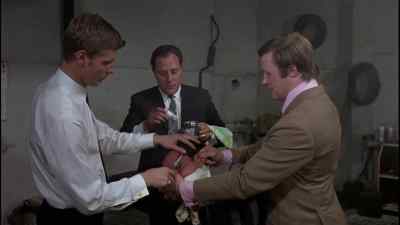 MOODY: Hold up, pal,
you'll do yourself a mischief. - Performance