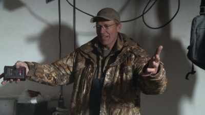 MOORE: It's a wildlife
cameraman's dream, - Ghost of the Mountains