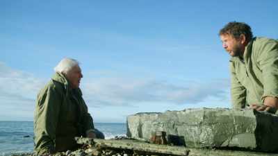 -MOORE: Not so far
-ATTENBOROUGH: Oh boy. - Attenborough and the Sea Dragon