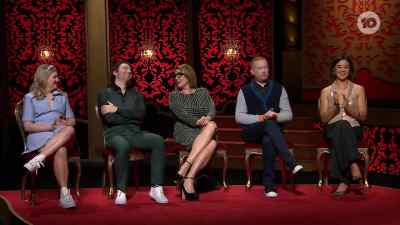 More comedians opening bags - Taskmaster
