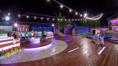 >> MORE NERVOUS THAN I THOUGHT
IT WAS GOING TO BE. - Love Island