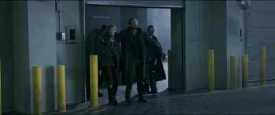 Moreno. You're alive. - The Hurricane Heist