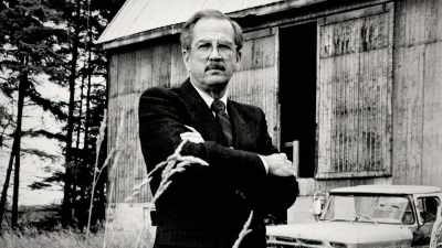 Moret:
William Dear has been fighting
for one thing for 22 years. - How It Really Happened