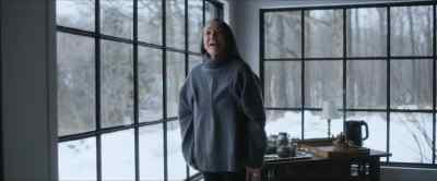 - Morning, Bea.
- Hello, Chief. - Three Pines