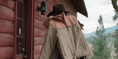 ♪ Morning breeze
and gentle winds ♪ - Yellowstone