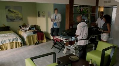 -Morning, Camille. -What... - Death in Paradise