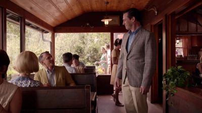 - Morning.
- Good morning. - Mad Men