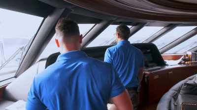Morning, we have to run over
and get the divers from Argo, - Below Deck Down Under