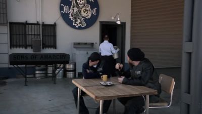 Morning, lads. - Sons of Anarchy