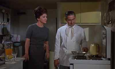 Morning, madam. - Woman of Straw