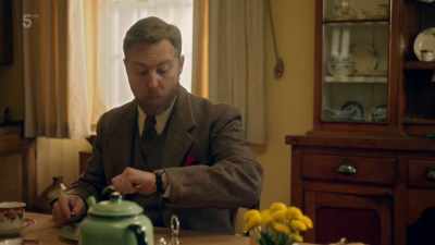 Morning, Mrs Hall, Mr Farnon. - All Creatures Great & Small