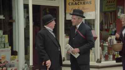 - Morning, sir.
- Morning, Wilson. Wilson! - Dad's Army