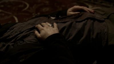 Morning, sunshine. - The Vampire Diaries