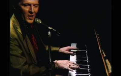 ♪ Mornings come ♪ - Jerry Lee Lewis: Trouble in Mind