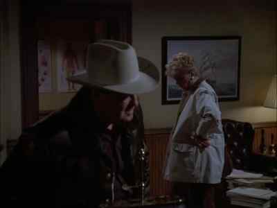 Mort, that's blood. - Murder, She Wrote